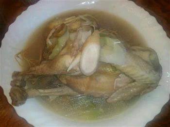 人参栗子煲鸡汤怎么做，人参栗子煲鸡汤怎么做好吃，人参栗子煲鸡汤做法