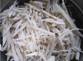 油炸藕条怎么做，油炸藕条怎么做好吃，油炸藕条做法