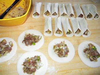 大葱羊肉锅贴怎么做，大葱羊肉锅贴怎么做好吃，大葱羊肉锅贴做法