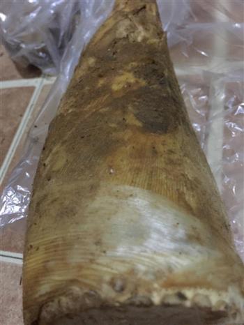 冬笋酸菜炖骨头怎么做，冬笋酸菜炖骨头怎么做好吃，冬笋酸菜炖骨头做法