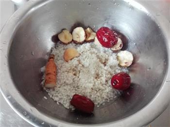 红枣参鸡汤怎么做，红枣参鸡汤怎么做好吃，红枣参鸡汤做法