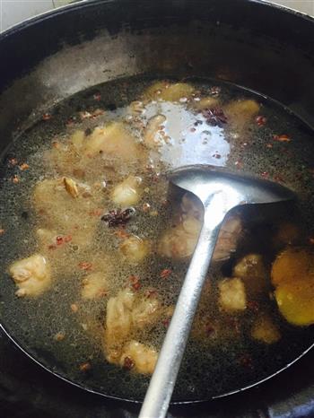 马蹄甘蔗羊肉汤怎么做，马蹄甘蔗羊肉汤怎么做好吃，马蹄甘蔗羊肉汤做法
