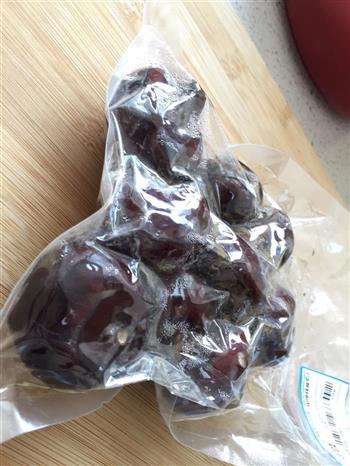 荸荠炖土鸡汤怎么做，荸荠炖土鸡汤怎么做好吃，荸荠炖土鸡汤做法