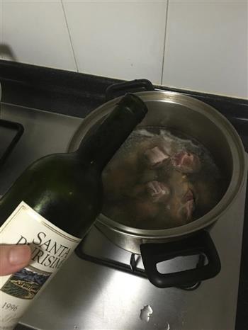 罗宋牛尾汤怎么做，罗宋牛尾汤怎么做好吃，罗宋牛尾汤做法