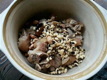 陈皮眉豆花生猪手汤怎么做，陈皮眉豆花生猪手汤怎么做好吃，陈皮眉豆花生猪手汤做法