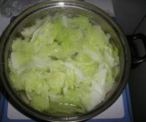 鲜味白菜卷怎么做，鲜味白菜卷怎么做好吃，鲜味白菜卷做法