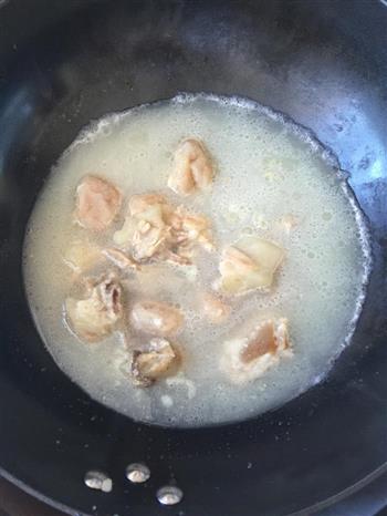 羊排蔬菜汤怎么做，羊排蔬菜汤怎么做好吃，羊排蔬菜汤做法