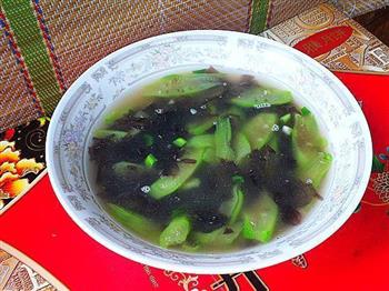 蛇瓜紫菜汤怎么做，蛇瓜紫菜汤怎么做好吃，蛇瓜紫菜汤做法
