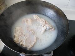 沂蒙羊汤怎么做，沂蒙羊汤怎么做好吃，沂蒙羊汤做法