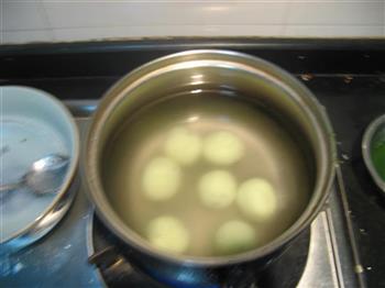 菠菜糖不甩怎么做，菠菜糖不甩怎么做好吃，菠菜糖不甩做法