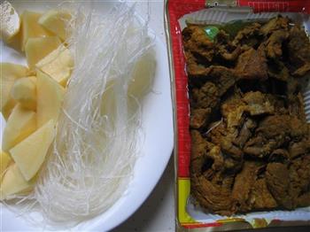 咖喱土豆牛肉汤怎么做，咖喱土豆牛肉汤怎么做好吃，咖喱土豆牛肉汤做法