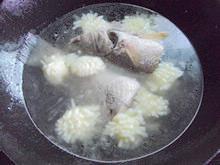 菊花玉子鲈鱼汤怎么做,菊花玉子鲈鱼汤怎么做好吃,菊花玉子鲈鱼汤做法 菊花玉子鲈鱼汤怎么做,菊花玉子鲈鱼汤怎么做好吃,菊花玉子鲈鱼汤做法