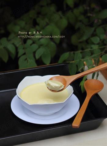 牛奶炖鸡蛋怎么做，牛奶炖鸡蛋怎么做好吃，牛奶炖鸡蛋做法