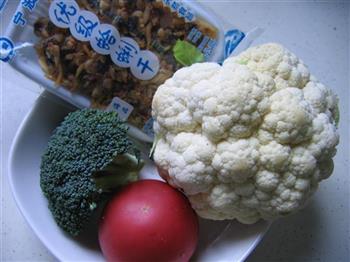 菜花番茄蛤蜊汤怎么做，菜花番茄蛤蜊汤怎么做好吃，菜花番茄蛤蜊汤做法