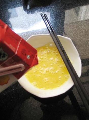 牛奶炖鸡蛋怎么做，牛奶炖鸡蛋怎么做好吃，牛奶炖鸡蛋做法