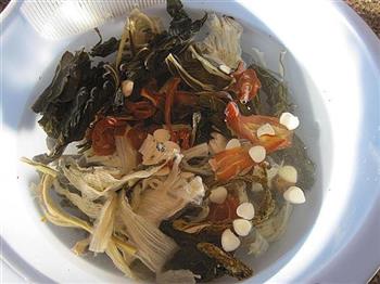 菜干罗汉果汤怎么做，菜干罗汉果汤怎么做好吃，菜干罗汉果汤做法