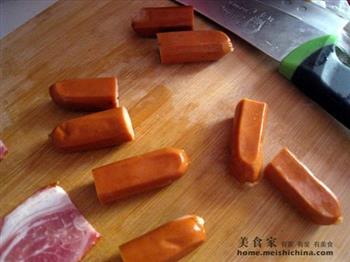 培根黑胡椒热狗卷怎么做，培根黑胡椒热狗卷怎么做好吃，培根黑胡椒热狗卷做法
