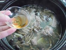 茶菇番鸭煲怎么做，茶菇番鸭煲怎么做好吃，茶菇番鸭煲做法