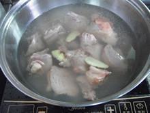 茶菇番鸭煲怎么做，茶菇番鸭煲怎么做好吃，茶菇番鸭煲做法