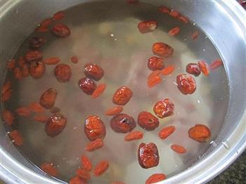 花旗参鸡肉汤怎么做，花旗参鸡肉汤怎么做好吃，花旗参鸡肉汤做法