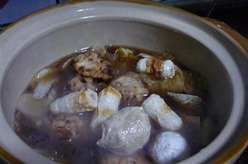 萝卜丸子炖粉丝怎么做，萝卜丸子炖粉丝怎么做好吃，萝卜丸子炖粉丝做法