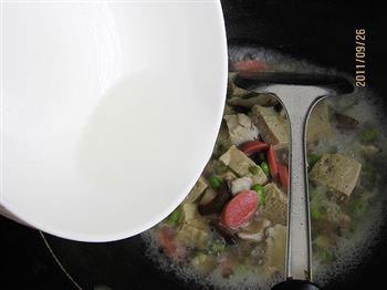 什锦冻豆腐汤怎么做，什锦冻豆腐汤怎么做好吃，什锦冻豆腐汤做法