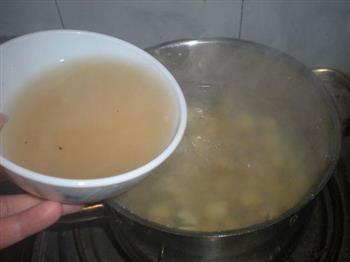 水果莲子羹怎么做，水果莲子羹怎么做好吃，水果莲子羹做法