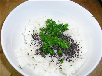 油炸版葱香锅巴怎么做，油炸版葱香锅巴怎么做好吃，油炸版葱香锅巴做法