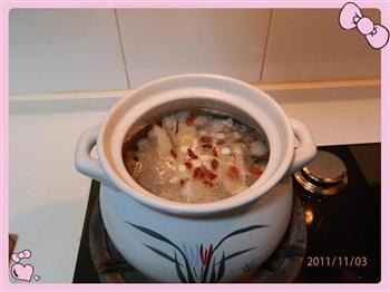 沙参玉竹鱼尾汤怎么做，沙参玉竹鱼尾汤怎么做好吃，沙参玉竹鱼尾汤做法