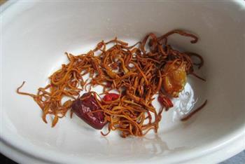 金虫草淮山鸡汤怎么做，金虫草淮山鸡汤怎么做好吃，金虫草淮山鸡汤做法