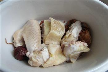 金虫草淮山鸡汤怎么做，金虫草淮山鸡汤怎么做好吃，金虫草淮山鸡汤做法