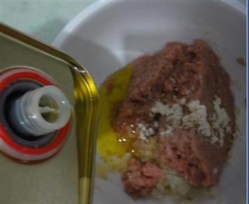 三文鱼丸怎么做，三文鱼丸怎么做好吃，三文鱼丸做法