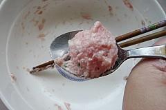 鸡毛菜肉丸汤怎么做，鸡毛菜肉丸汤怎么做好吃，鸡毛菜肉丸汤做法
