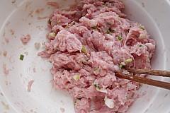 鸡毛菜肉丸汤怎么做，鸡毛菜肉丸汤怎么做好吃，鸡毛菜肉丸汤做法