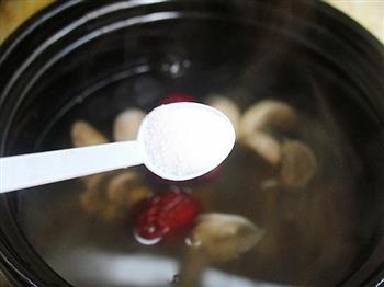 菌汤双粉鱼丸怎么做，菌汤双粉鱼丸怎么做好吃，菌汤双粉鱼丸做法