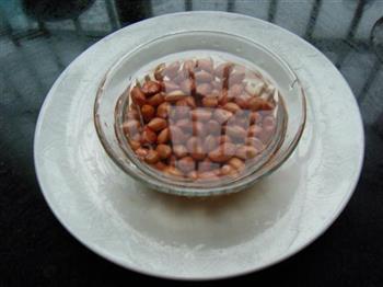 黑豆薏米百合汤怎么做，黑豆薏米百合汤怎么做好吃，黑豆薏米百合汤做法
