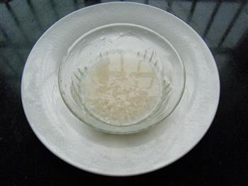 黑豆薏米百合汤怎么做，黑豆薏米百合汤怎么做好吃，黑豆薏米百合汤做法