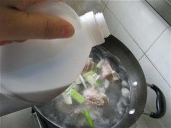 白菜粉丝羊肉汤怎么做，白菜粉丝羊肉汤怎么做好吃，白菜粉丝羊肉汤做法