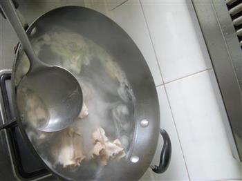 白菜粉丝羊肉汤怎么做，白菜粉丝羊肉汤怎么做好吃，白菜粉丝羊肉汤做法