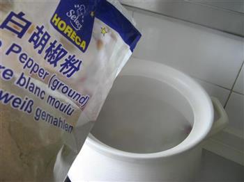 白菜粉丝羊肉汤怎么做，白菜粉丝羊肉汤怎么做好吃，白菜粉丝羊肉汤做法