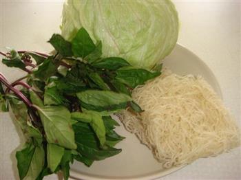 越式凉拌春卷怎么做，越式凉拌春卷怎么做好吃，越式凉拌春卷做法