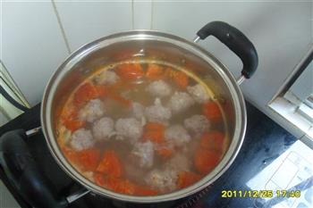洋豆芽肉圆汤怎么做，洋豆芽肉圆汤怎么做好吃，洋豆芽肉圆汤做法