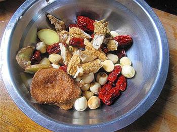 水鸭花旗参汤怎么做，水鸭花旗参汤怎么做好吃，水鸭花旗参汤做法