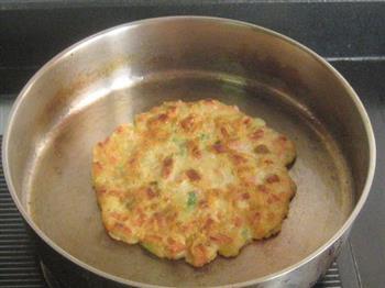 胡萝卜大麦粉蛋饼怎么做，胡萝卜大麦粉蛋饼怎么做好吃，胡萝卜大麦粉蛋饼做法