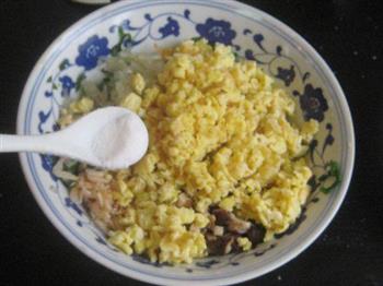 烫面菠菜蒸包怎么做，烫面菠菜蒸包怎么做好吃，烫面菠菜蒸包做法