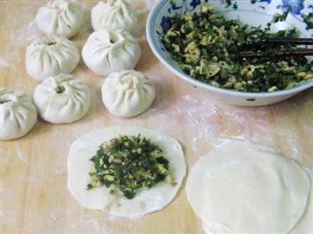 烫面菠菜蒸包怎么做，烫面菠菜蒸包怎么做好吃，烫面菠菜蒸包做法