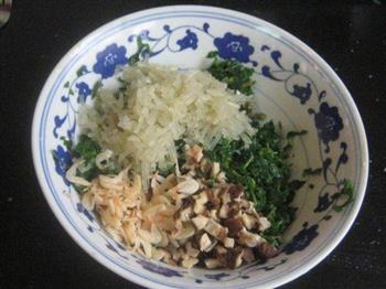 烫面菠菜蒸包怎么做，烫面菠菜蒸包怎么做好吃，烫面菠菜蒸包做法