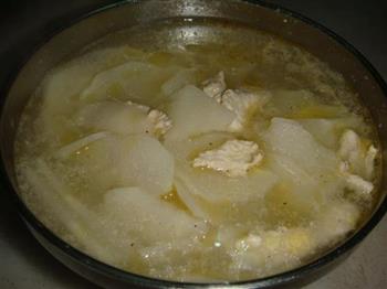 佛手瓜鸡肉片汤怎么做，佛手瓜鸡肉片汤怎么做好吃，佛手瓜鸡肉片汤做法