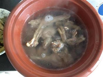 酸菜老鸭汤怎么做,酸菜老鸭汤怎么做好吃,酸菜老鸭汤做法 酸菜老鸭汤怎么做,酸菜老鸭汤怎么做好吃,酸菜老鸭汤做法