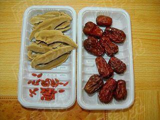 灵芝杞枣炖乳鸽怎么做,灵芝杞枣炖乳鸽怎么做好吃,灵芝杞枣炖乳鸽做法 灵芝杞枣炖乳鸽怎么做,灵芝杞枣炖乳鸽怎么做好吃,灵芝杞枣炖乳鸽做法